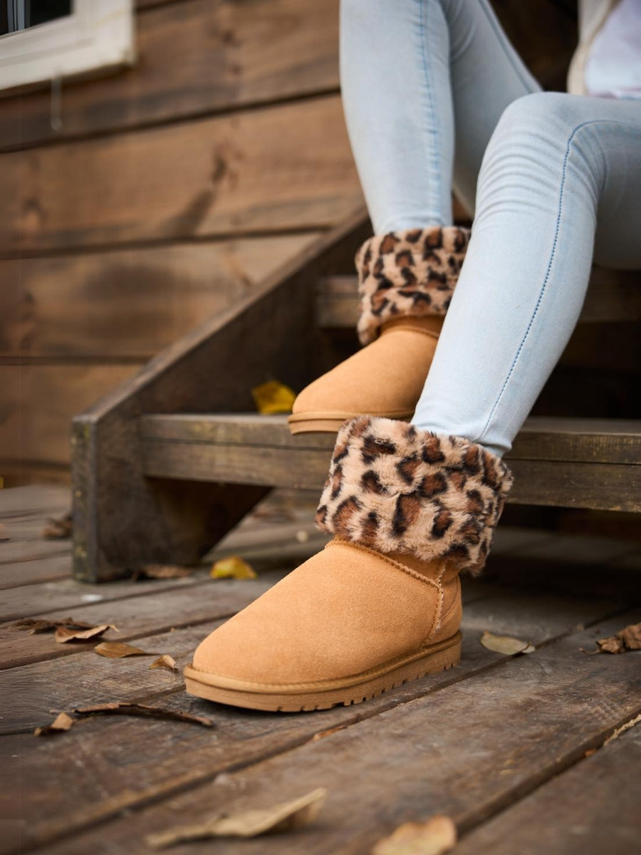 SMAIBULUN Ugg Adelene Sherpa Woolen Boots Chestnut