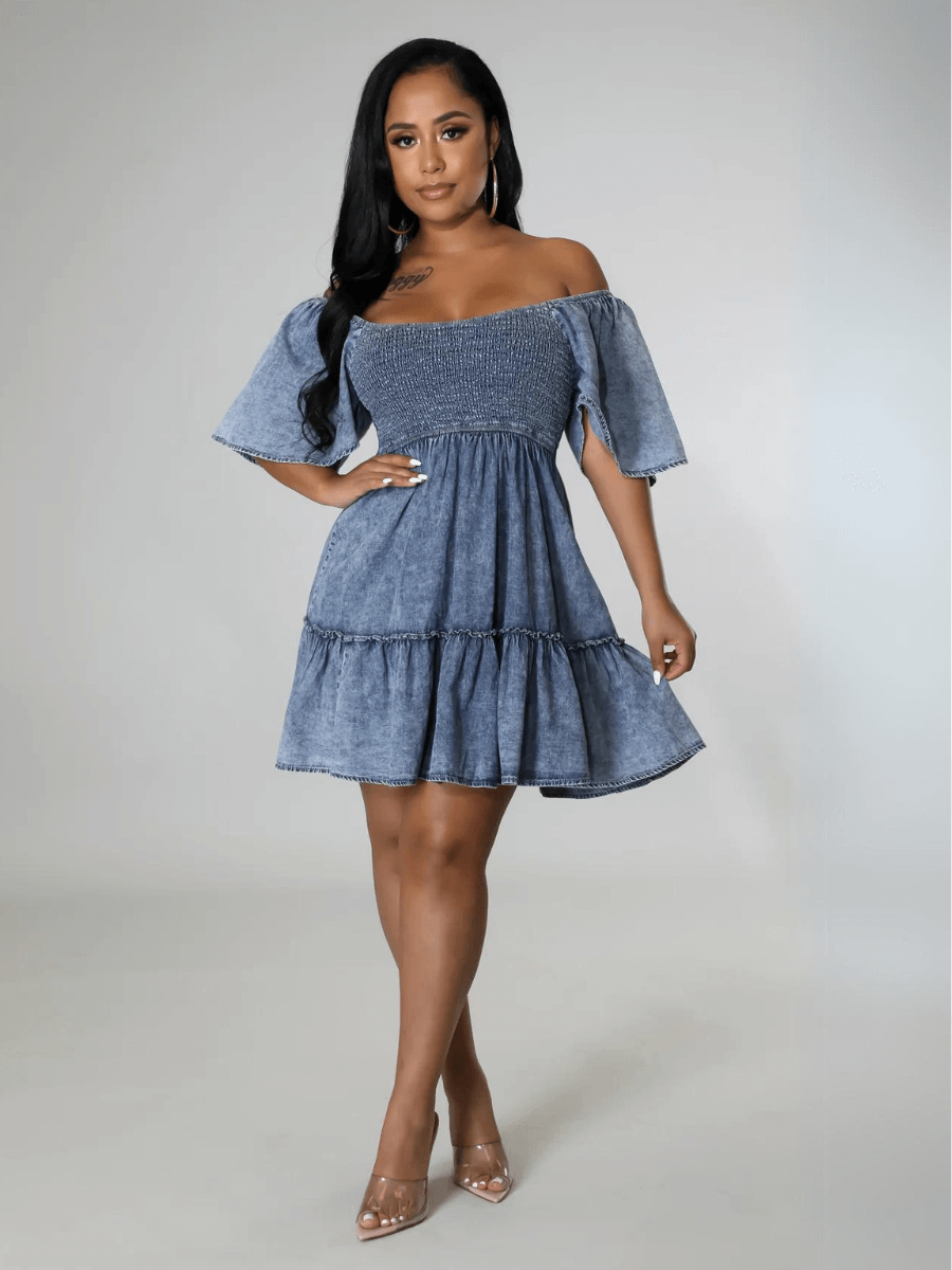 Buy Sonesta Denim Babydoll Mini Dress Light Wash SMAIBULUN Buy Sonesta Denim Babydoll Mini Dress Light Wash SMAIBULUN