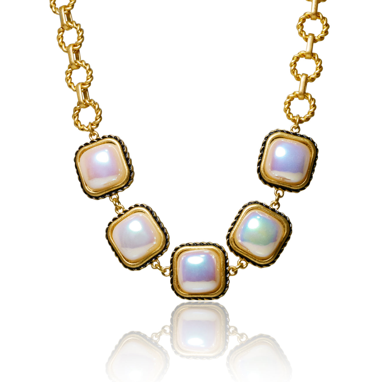 Cristina Chain Pearl Pendant Necklace