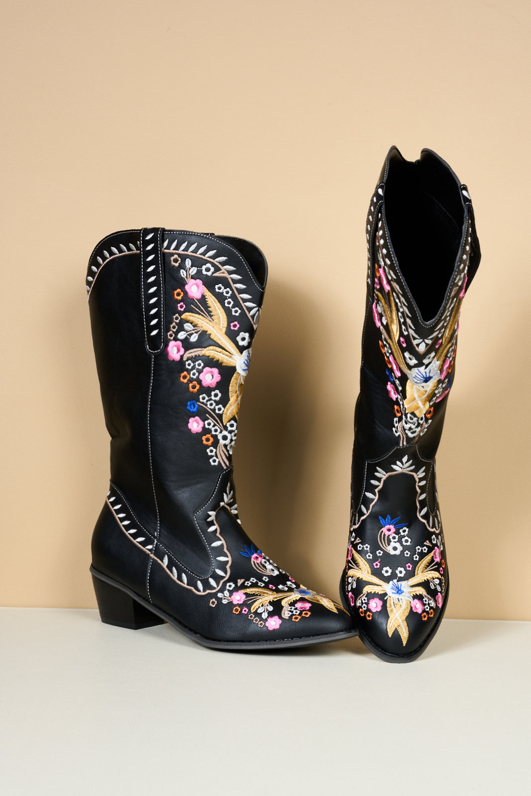 En Bloom | Santa Fe Floral Embroidered Western Knee Boots - Black