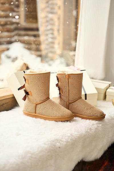 SMAIBULUN Ugg | Tay Tay Shine On Stage Diamond Bows Suede Boots - chestnut