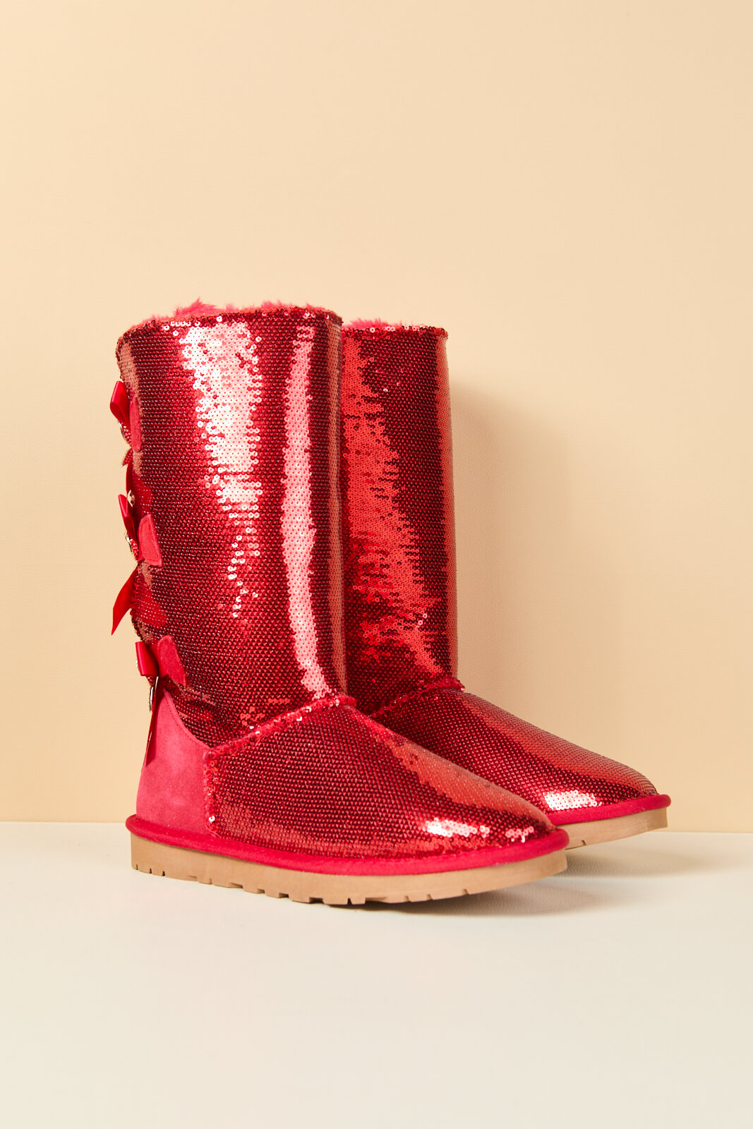 SMAIBULUN Ugg | Tay Swift Celebration Rhinestone Bailey Bow Sequin Boots - Red