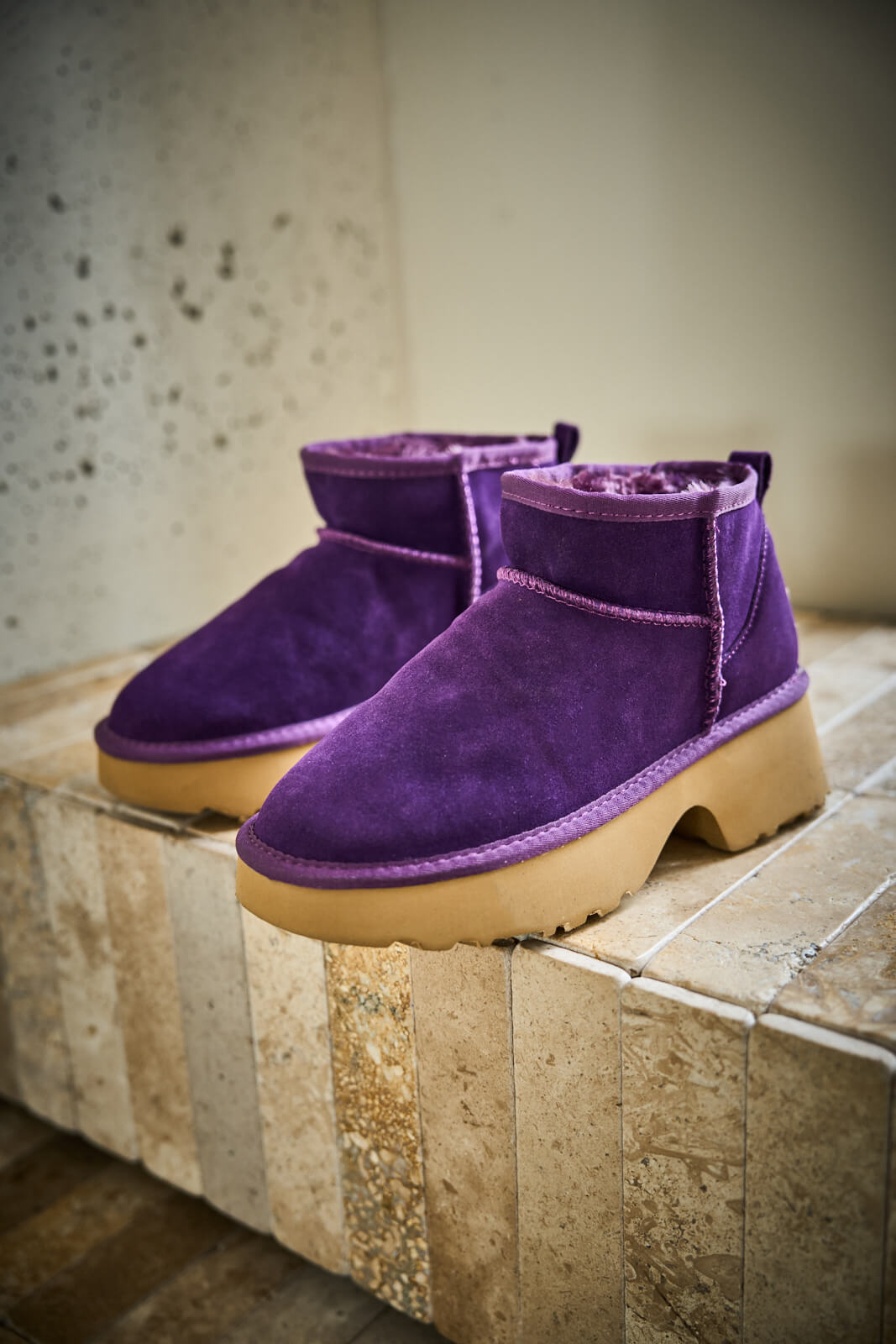 SMAIBULUN Ugg | Ultimate Platform Ankle Boots - violet