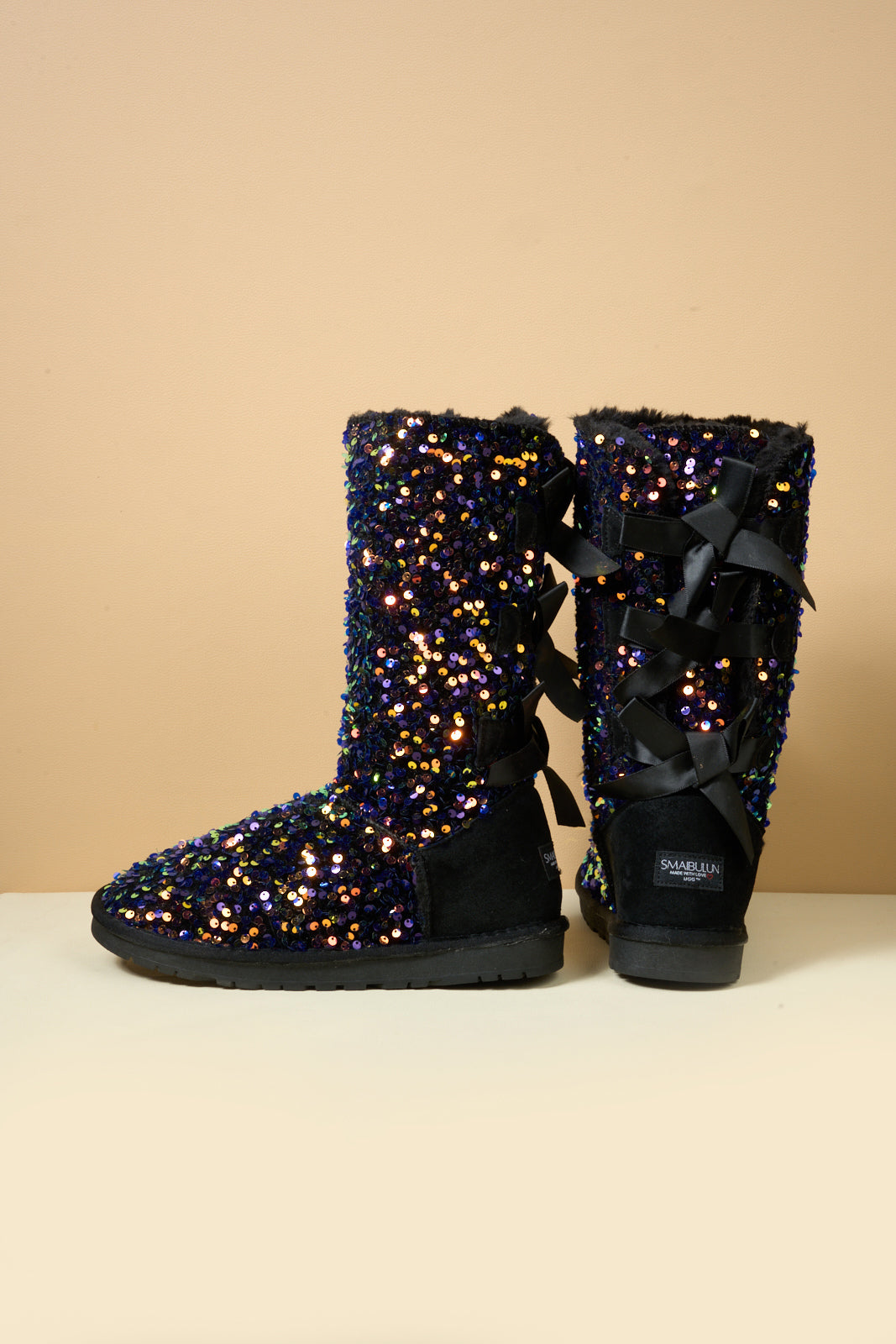 SMAIBULUN Ugg | Rhinestone Ribbon Tri-Tie Bow Suede Boots - Multi