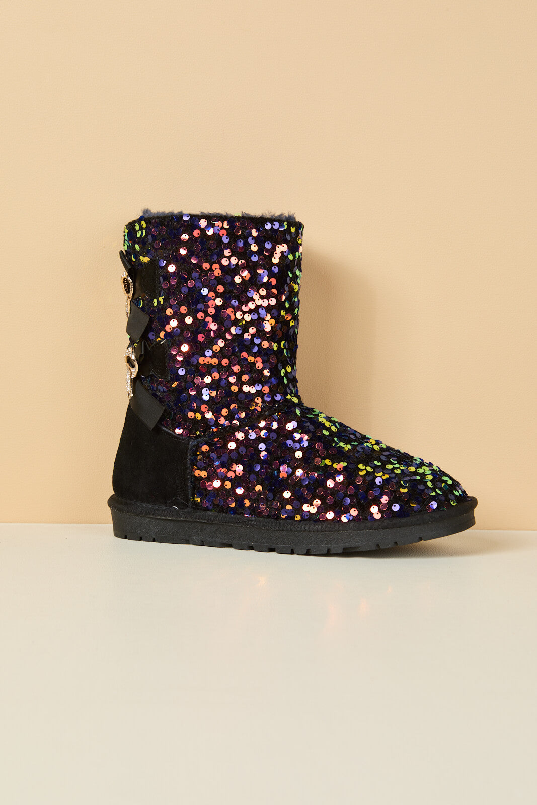 Smaibulun Ugg | Haute Holidays Sequin Glam Shearling Boots - multi