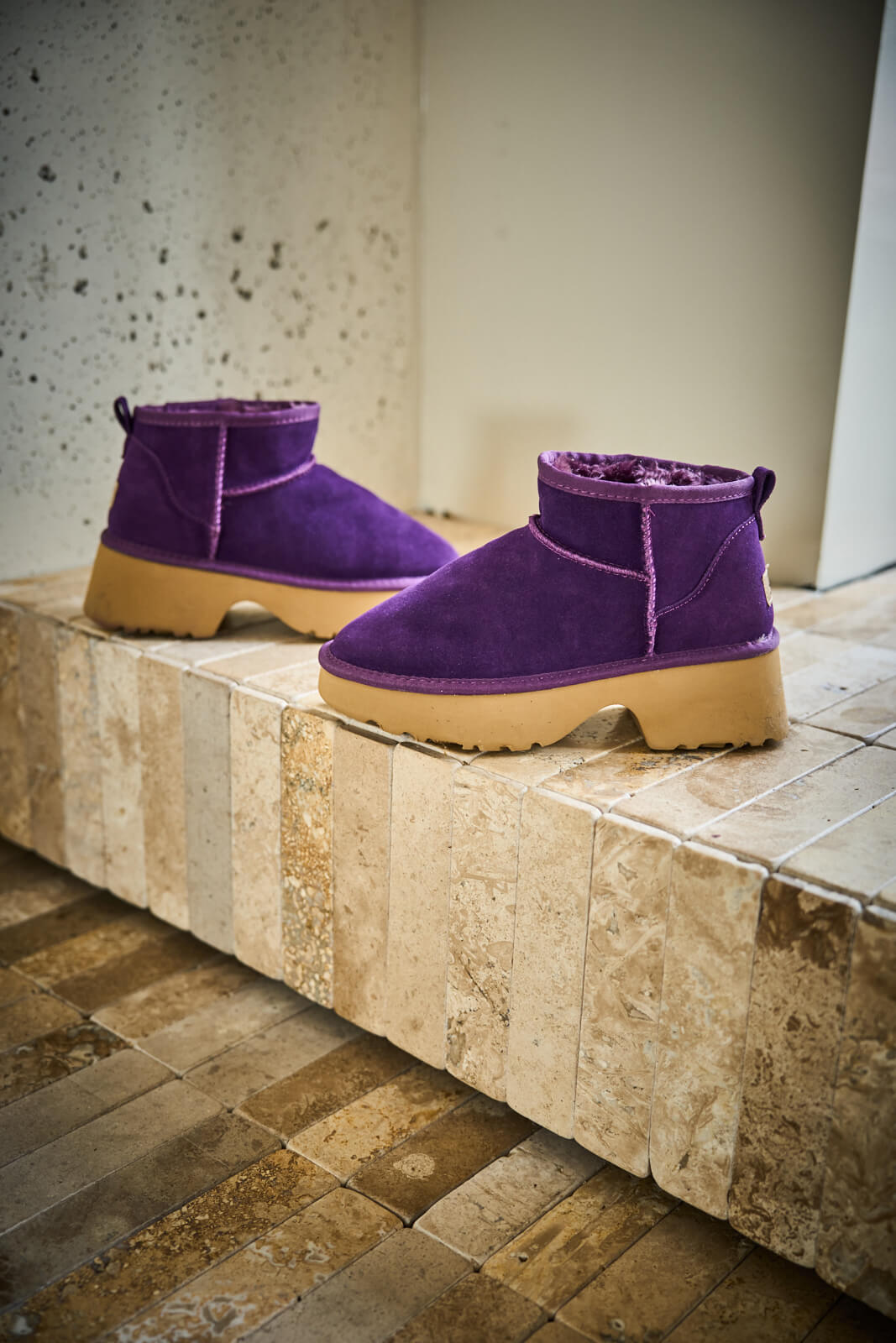 SMAIBULUN Ugg | Ultimate Platform Ankle Boots - violet