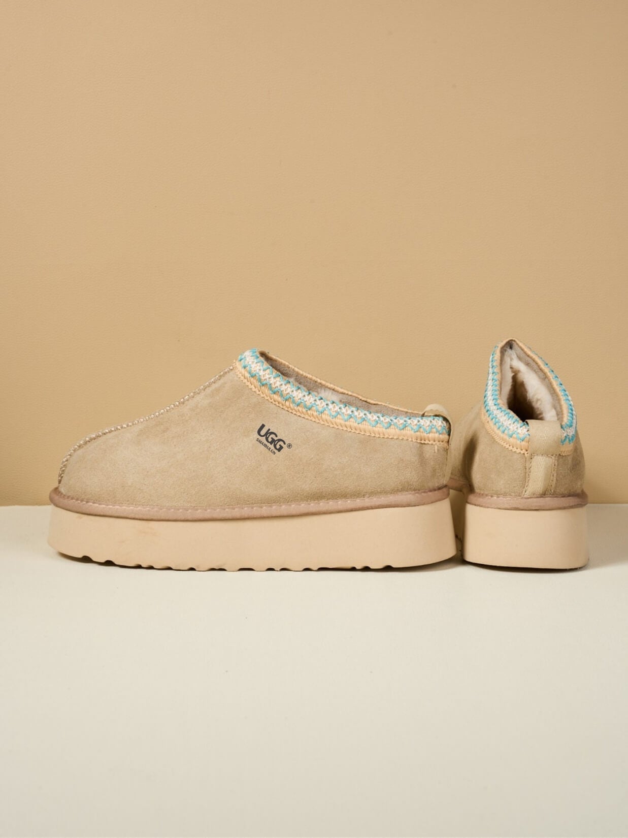 Smaibulun Ugg | Tazzy Mini Platform Low Ankle Slippers - neutral