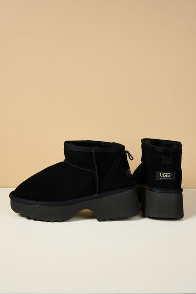 SMAIBULUN Ugg | Ultimate Platform Ankle Boots - black