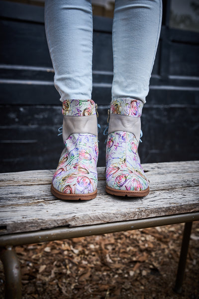 Soffia | Autumn Fields Floral Leather Ankle Booties - Grey