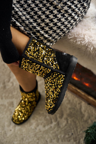 Smaibulun Ugg | Dallas Glam Sequin Shearling Boots - Gold