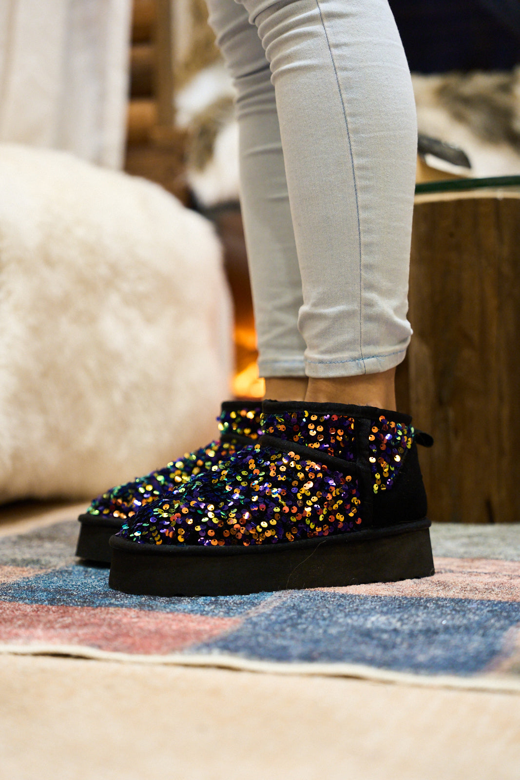 Smaibulun Ugg | Mini Glitter Low Ankle Platform Boots - Multi