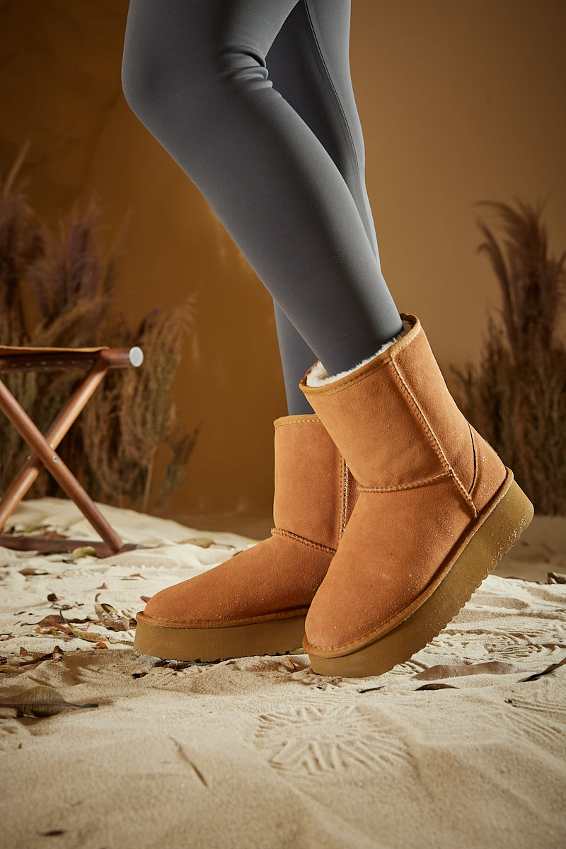 ミドルブーツ UGG Women Boots 1134991CHESTNUT Brown UGG Women's Classic Mini Platform Chestnut Boots 1134991 | eBay