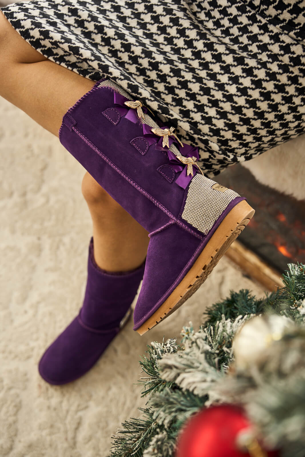 SMAIBULUN Ugg | Rhinestone Ribbon Tri-Tie Bow Suede Boots - violet