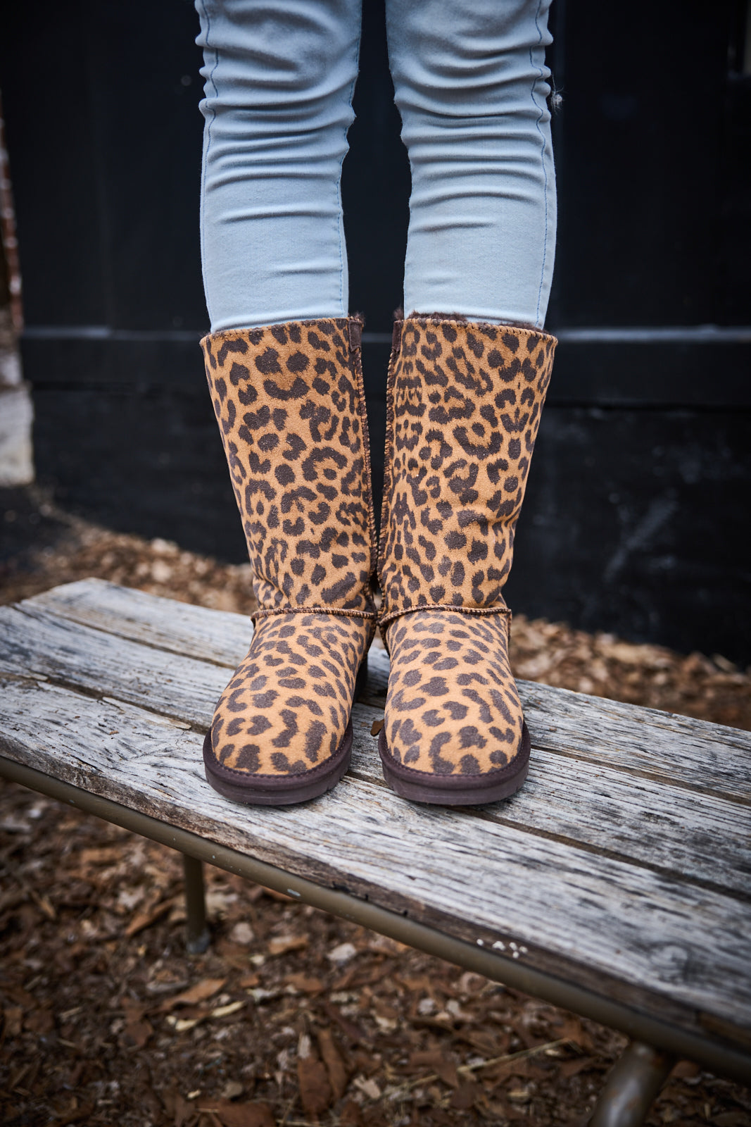 SMAIBULUN Ugg | Tri Ribbon Bow Suede Boots - cheetah