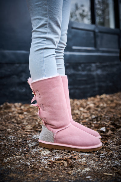 SMAIBULUN Ugg | Rhinestone Ribbon Tri-Tie Bow Suede Boots - Pink