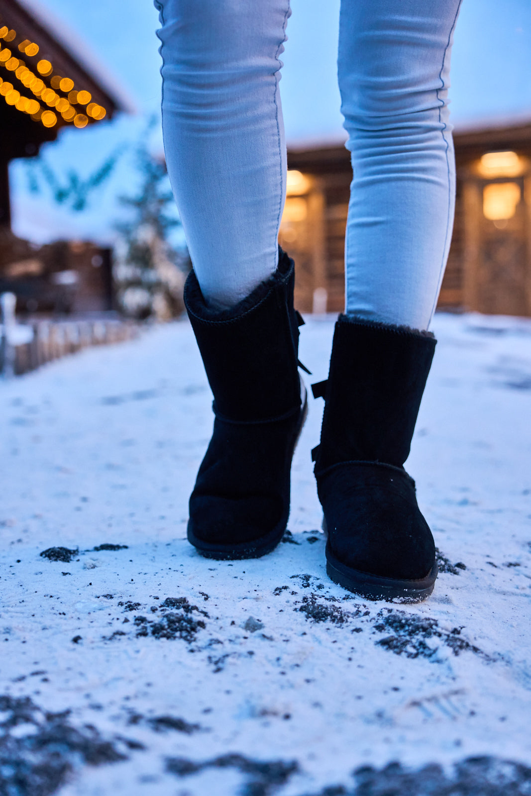 SMAIBULUN Ugg | Rhinestone Dual Bailey Bow Glam Ugg Boots - black