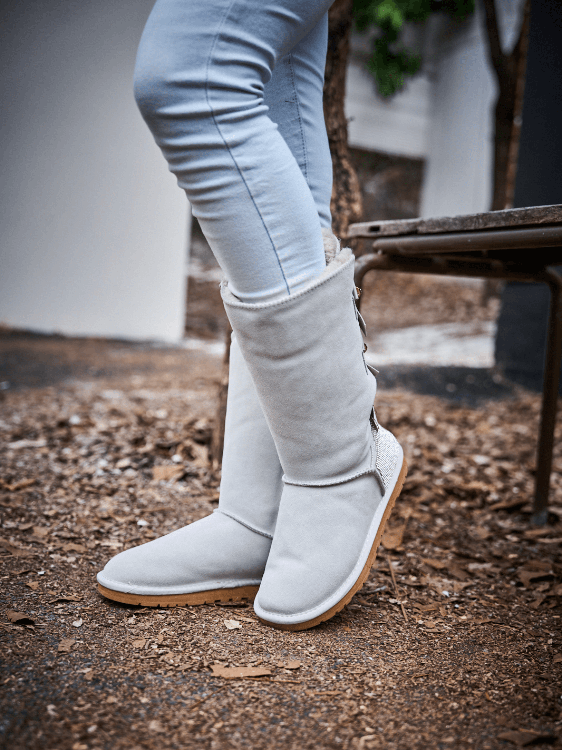 SMAIBULUN Ugg | Rhinestone Ribbon Tri-Tie Bow Suede Boots - pale