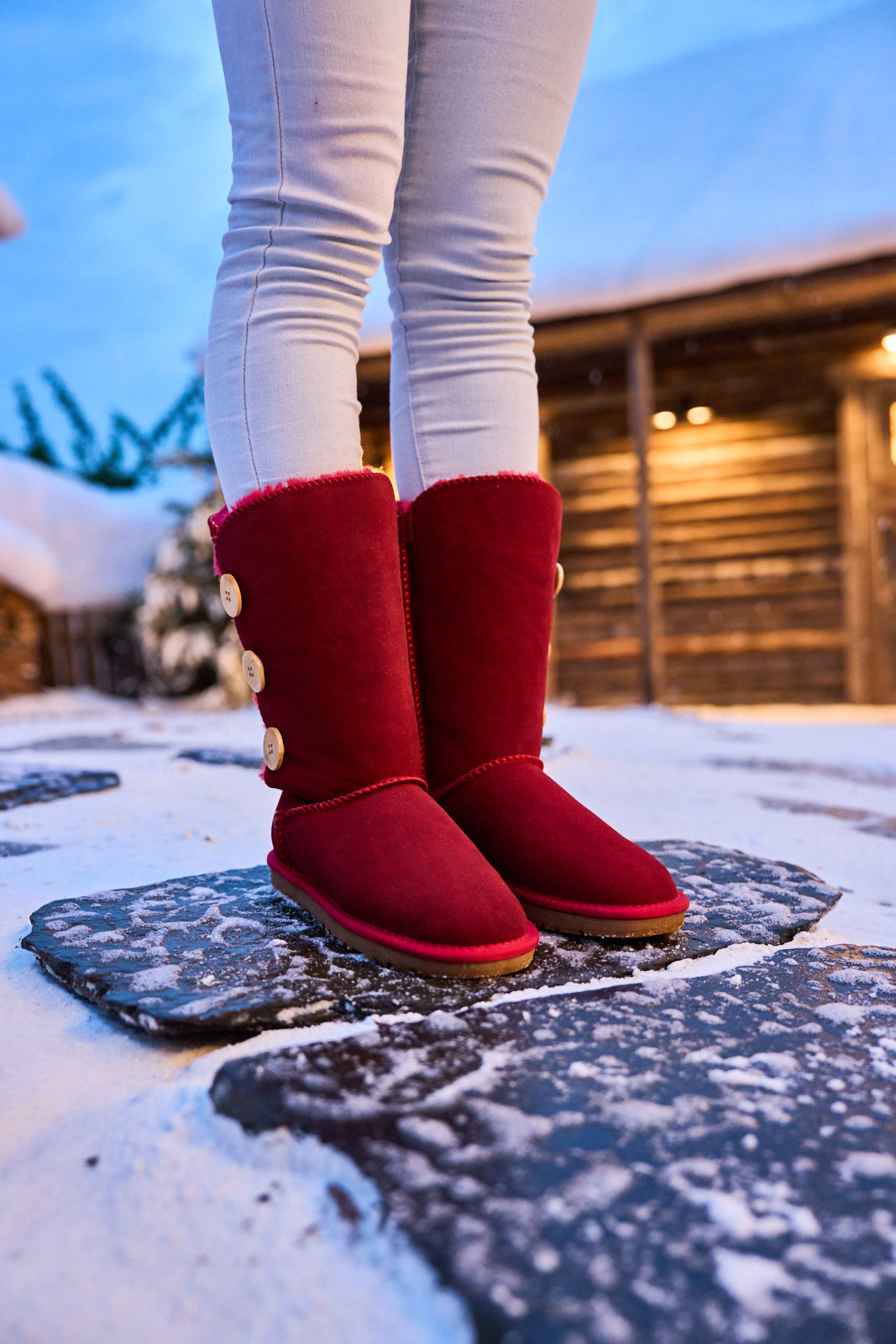 SMAIBULUN Ugg | Side Button Faux Fur-Lined Leather Suede Boots - red