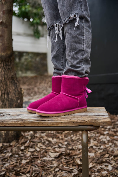 SMAIBULUN Ugg | Bailey Bow Ugg Mini Boots - Fuchsia