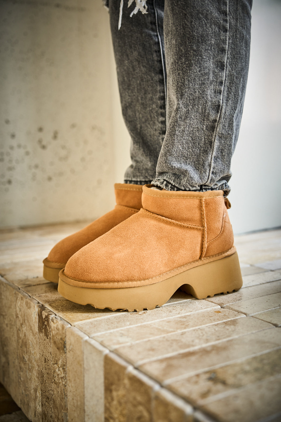 SMAIBULUN Ugg | Ultimate Platform Ankle Boots - chestnut