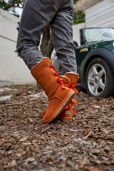 SMAIBULUN Ugg | Tri Ribbon Bow Suede Boots - Orange