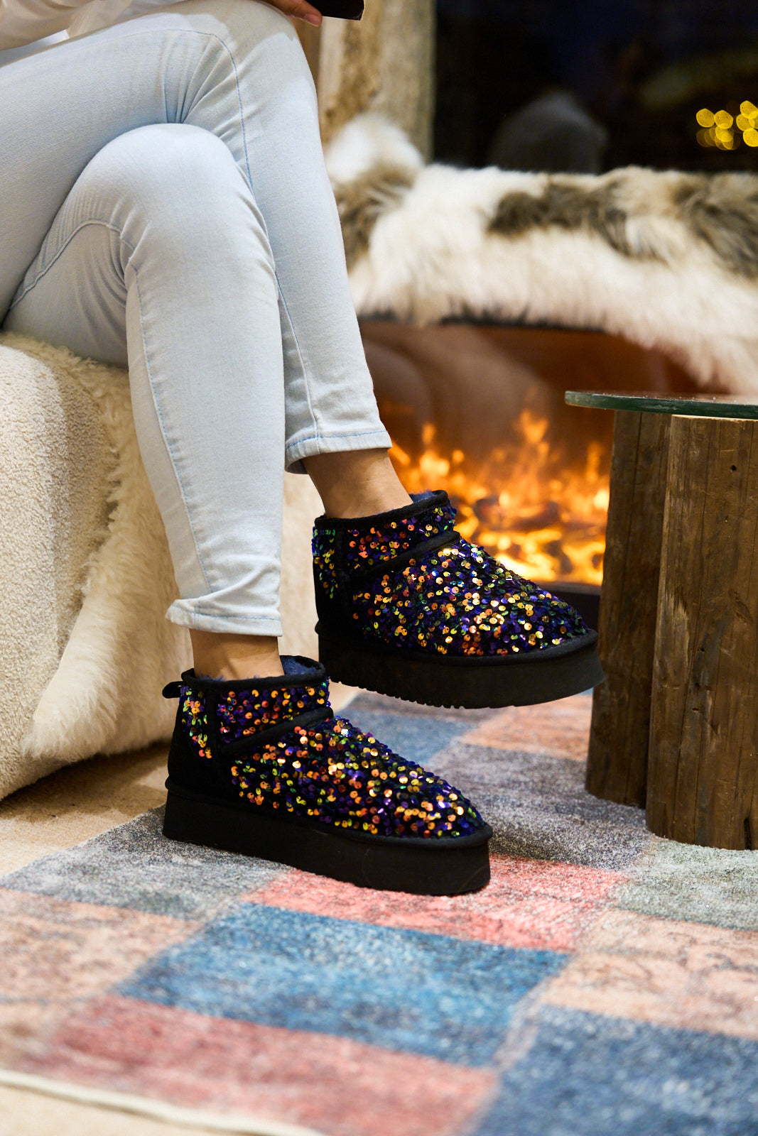 Smaibulun Ugg | Mini Glitter Low Ankle Platform Boots - Multi