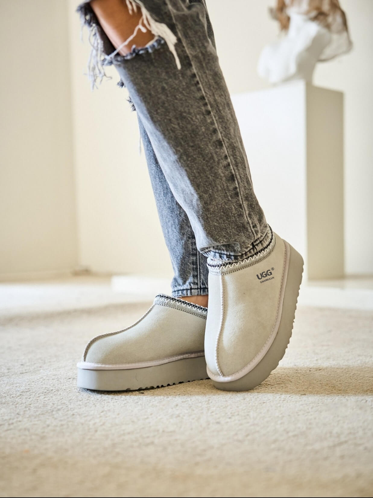 Smaibulun Ugg | Tassie X Tasman Platform Slipper Boot - pale