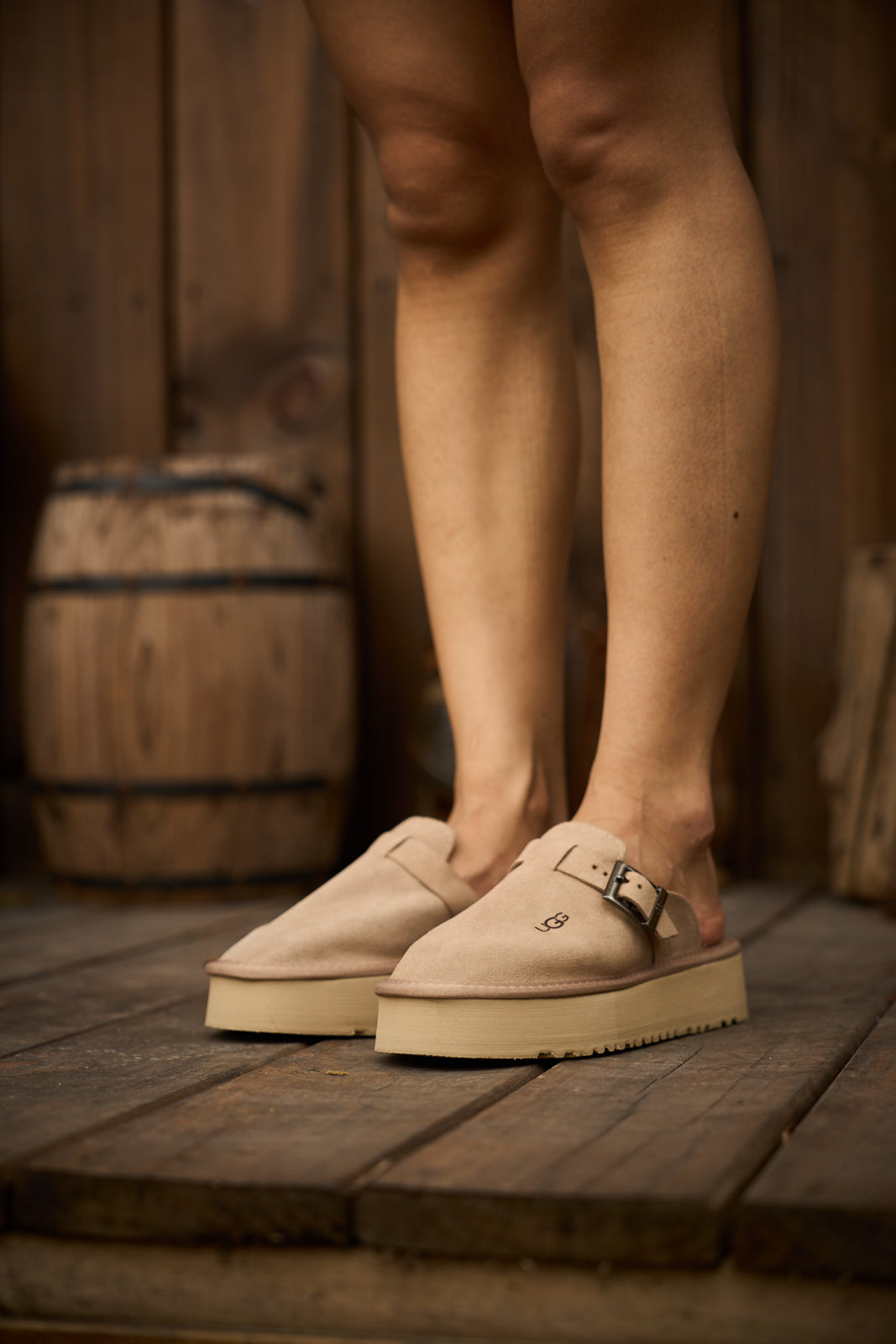 SMAIBULUN Ugg | Forever Iconic Platform Clog - Sand