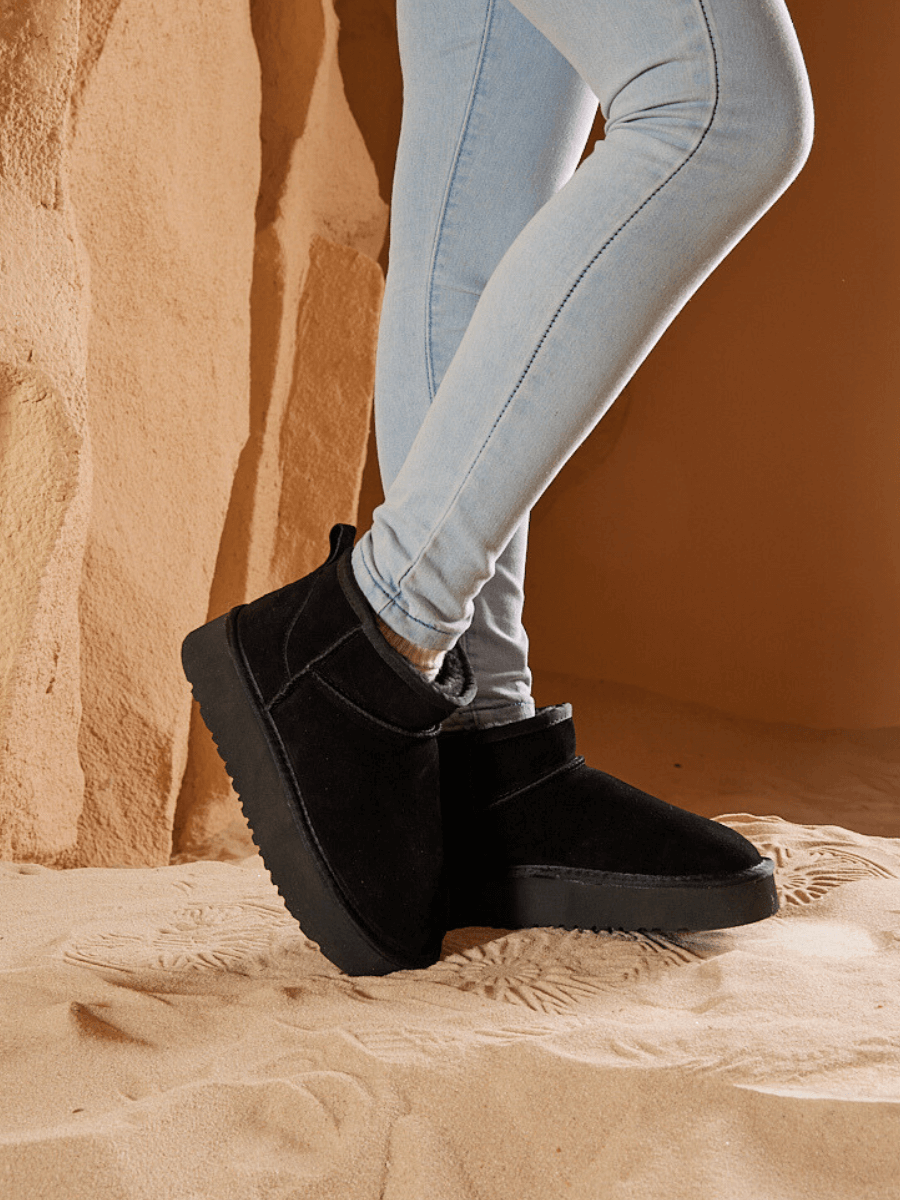 Black Basquette Ugg UGG Neutra Metallic Logo Sneakers In Black ASOS