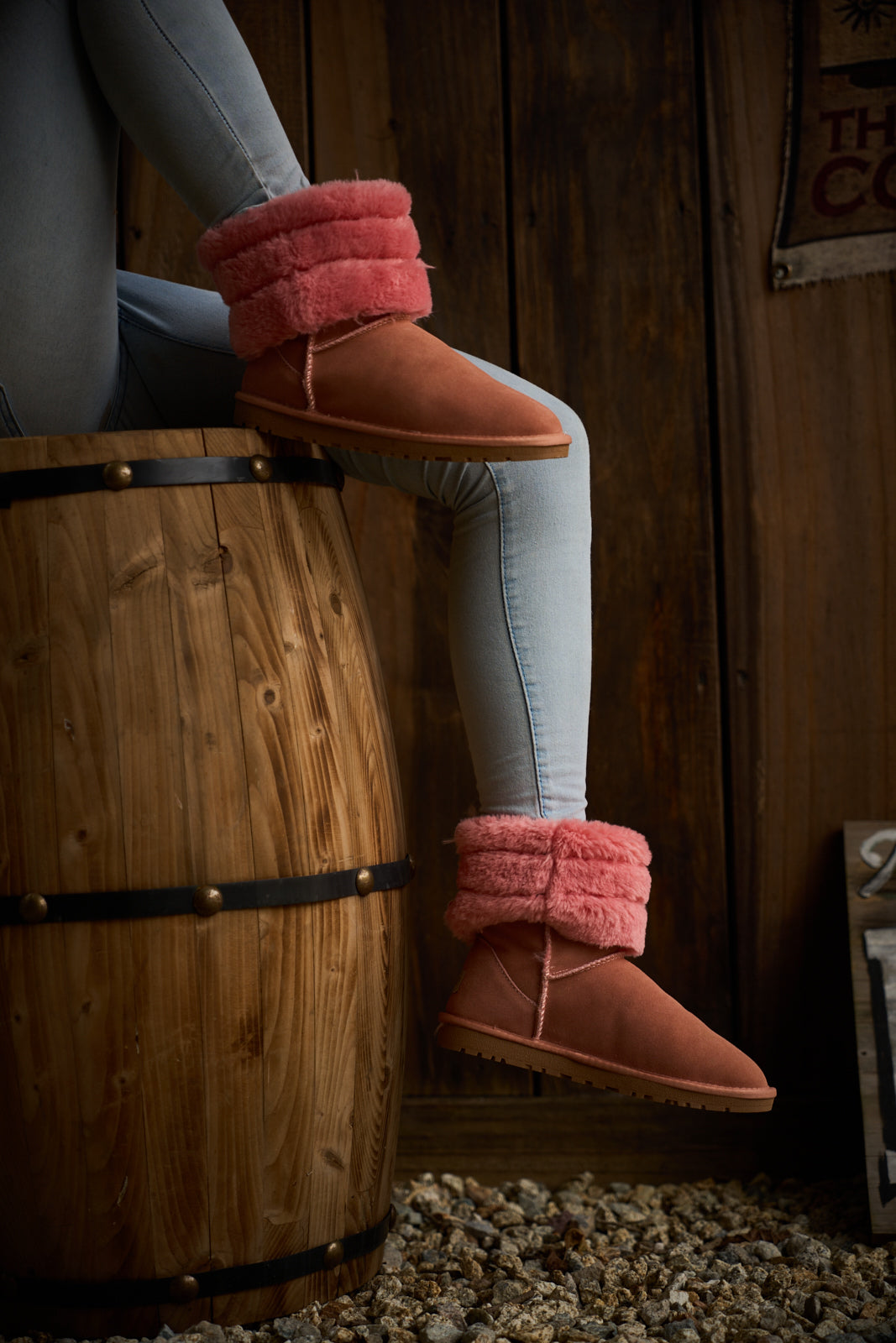 SMAIBULUN Ugg | Adelene Sherpa Woolen Boots - Pink