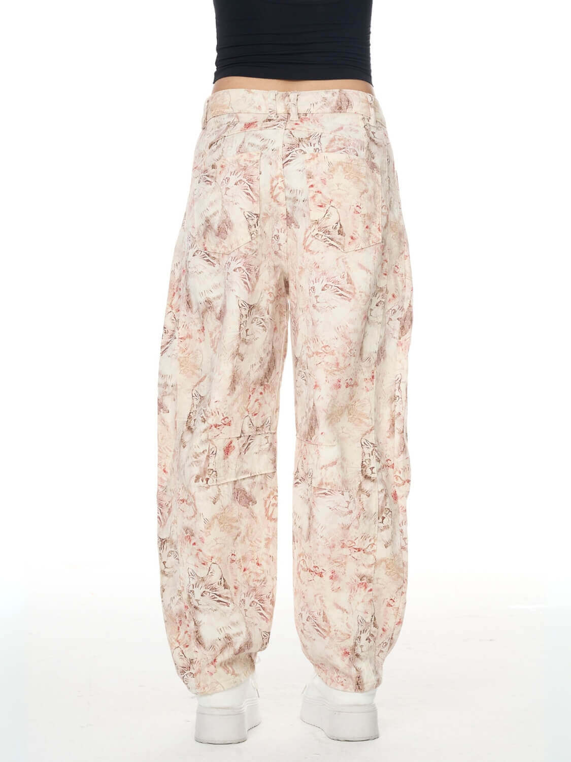 Classic Mid Waisted Barrel Jeans - Pink