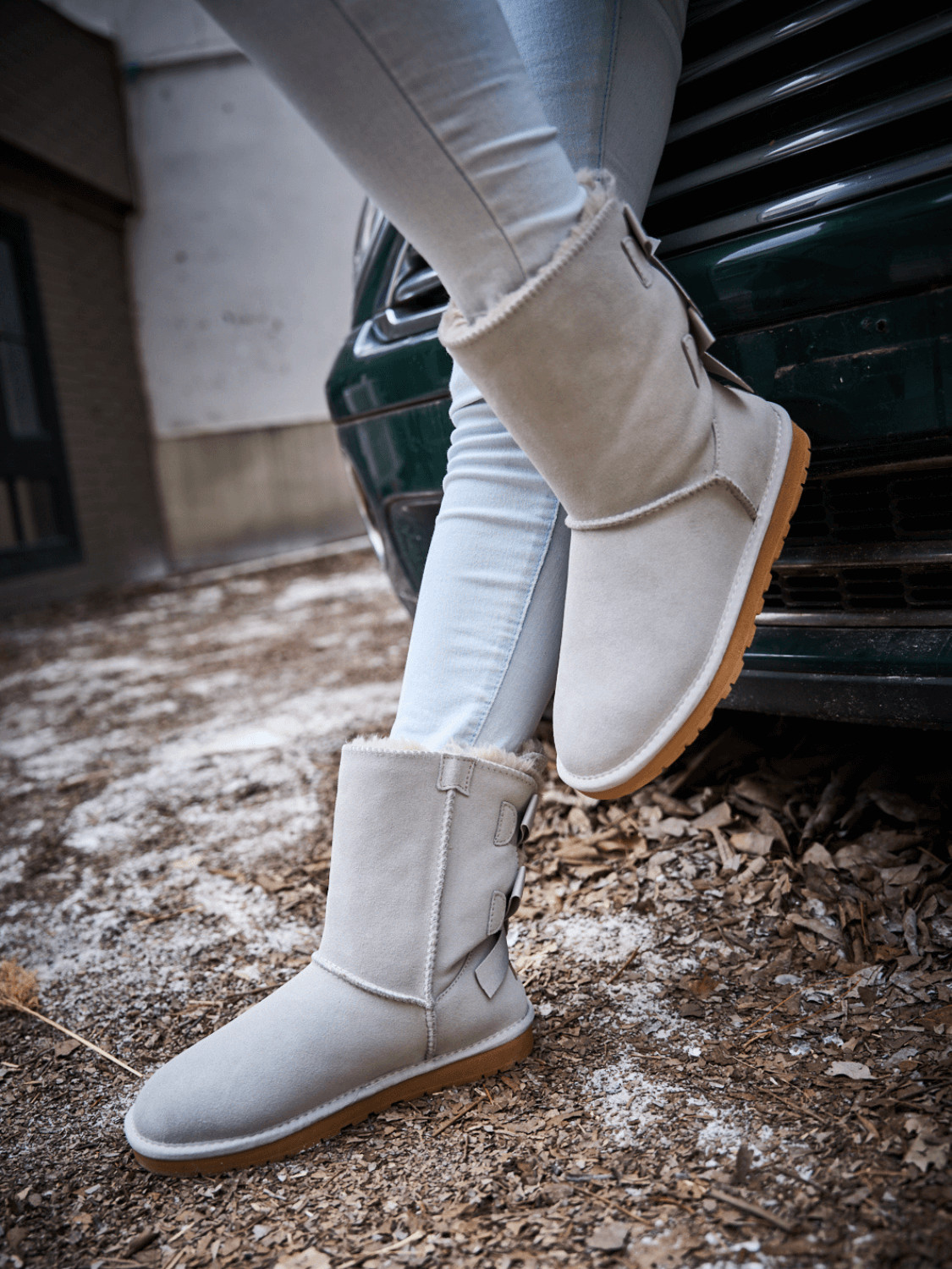 Smaibulun Ugg | Double Ballet Ribbon Bow Suede Shearling Boots - pale