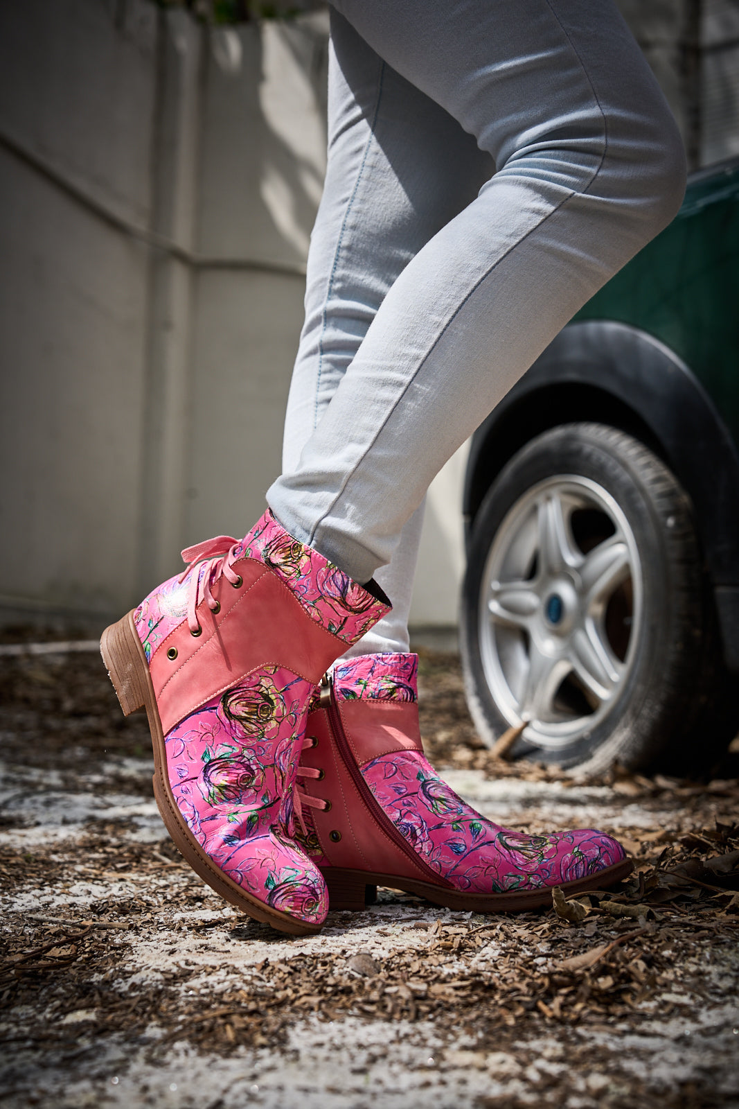 Soffia | Autumn Fields Floral Leather Ankle Booties - Pink