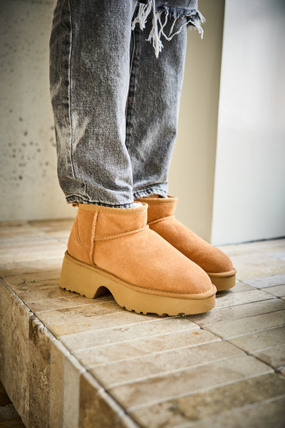 SMAIBULUN Ugg | Ultimate Platform Ankle Boots - chestnut