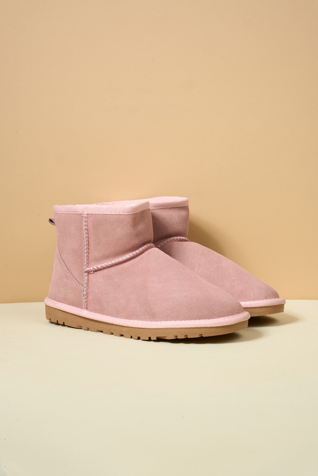 SMAIBULUN Ugg | Faux Fur-Lined Classic Short Ugg Boots - pink