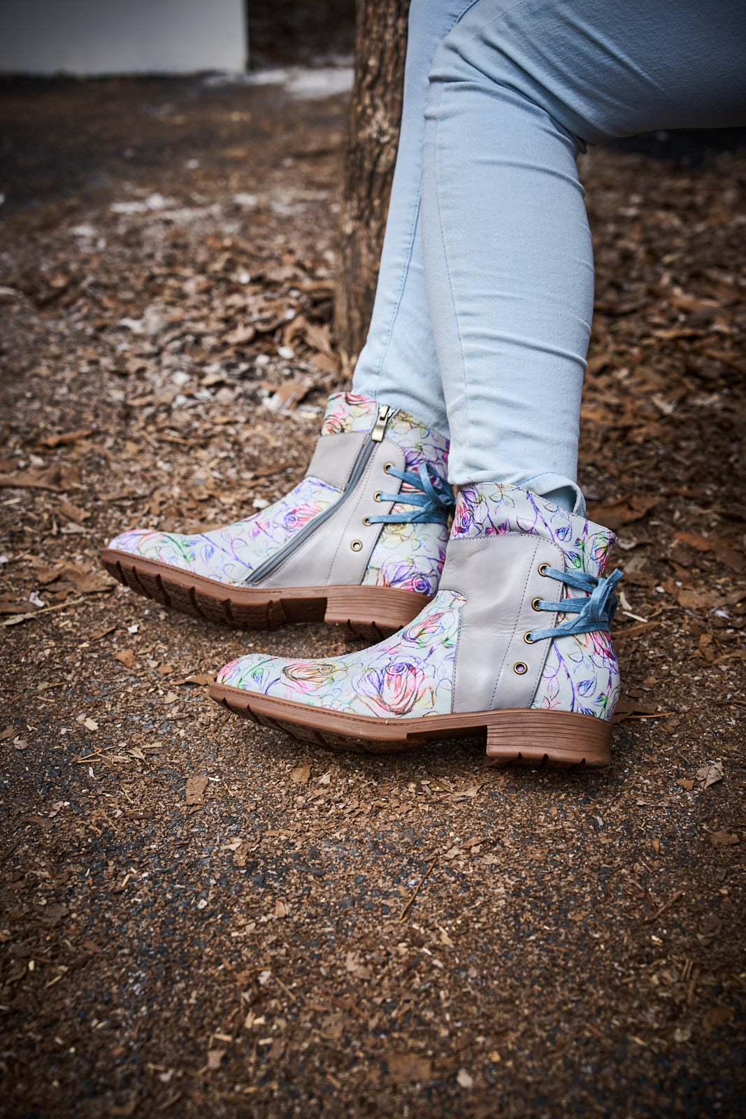 Soffia | Autumn Fields Floral Leather Ankle Booties - Grey