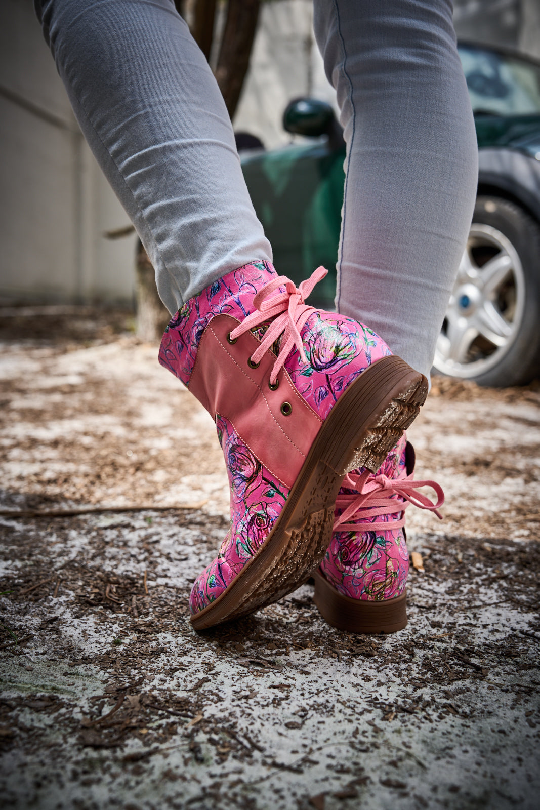 Soffia | Autumn Fields Floral Leather Ankle Booties - Pink