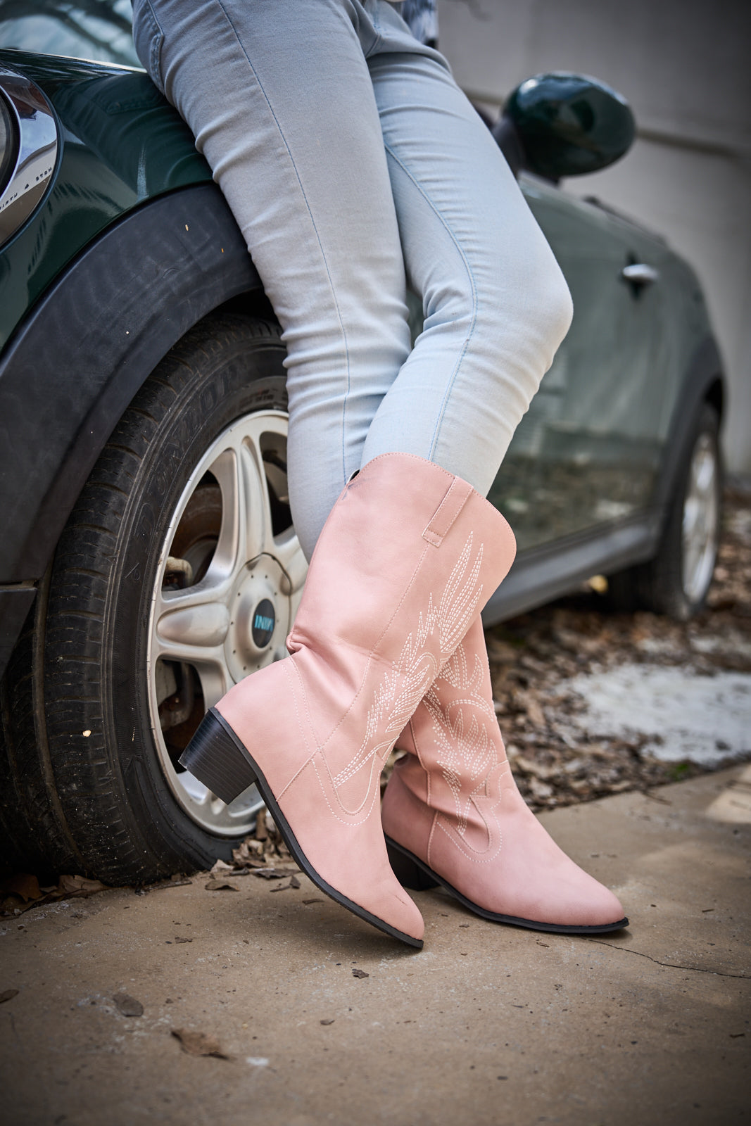 En Bloom | Vinny Wing Embroidered Western Knee Boots - Pink