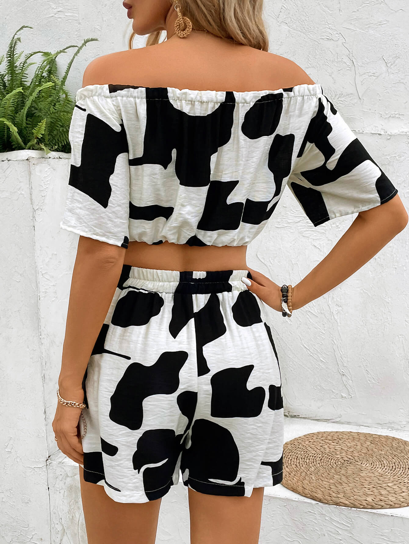 Paola Abstract Printed Matching Sets