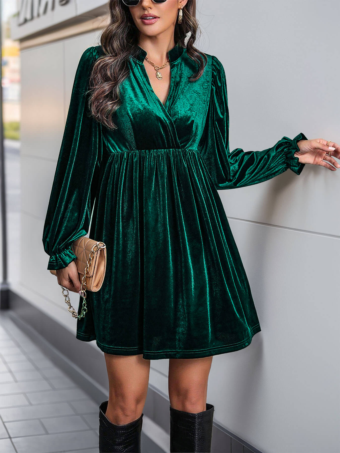 Dance All Night Velvet Mini Dress - Emerald