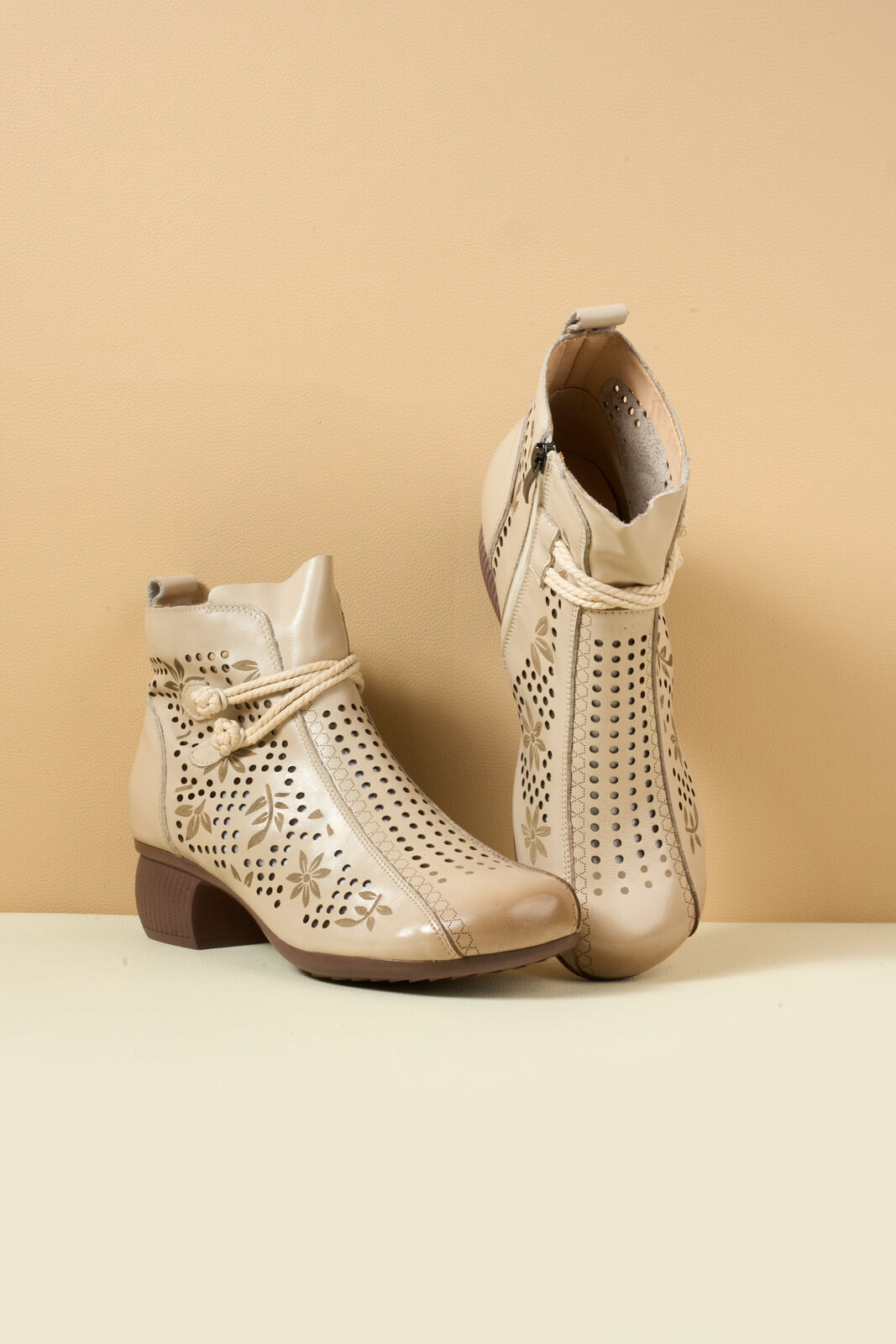 Rumour Has It | Mirina Perforated Leather Ankle Boot - cream