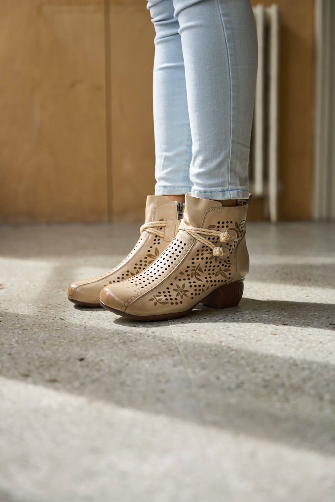 Rumour Has It | Mirina Perforated Leather Ankle Boot - cream