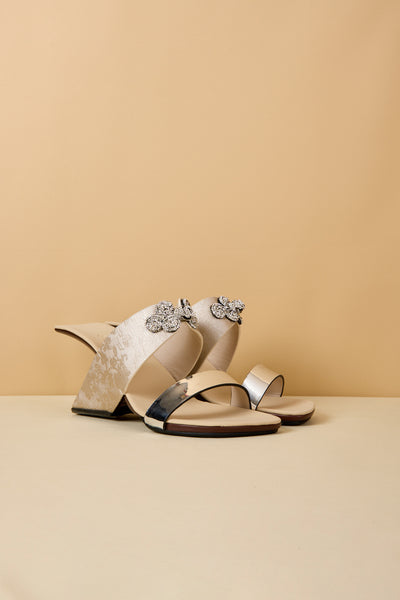 Jady Rose | Under Shining Leather Heels - Beige