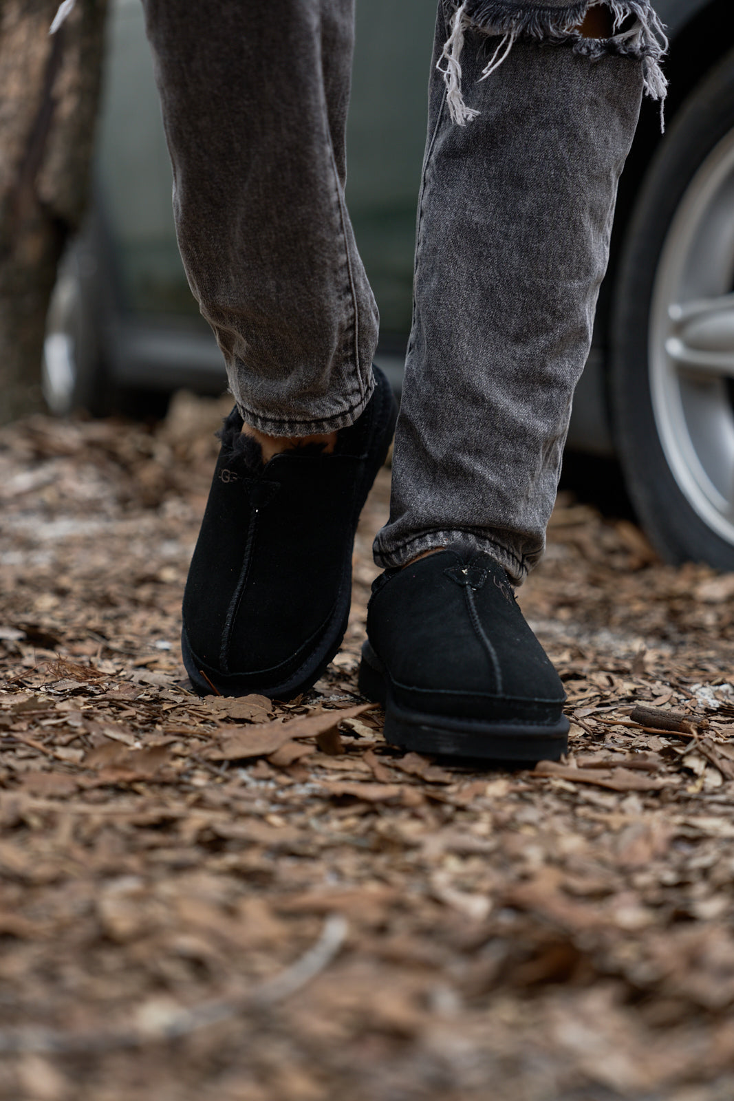 Smaibulun Ugg | Brisk Feels Wool Blend Slipper Boot - black