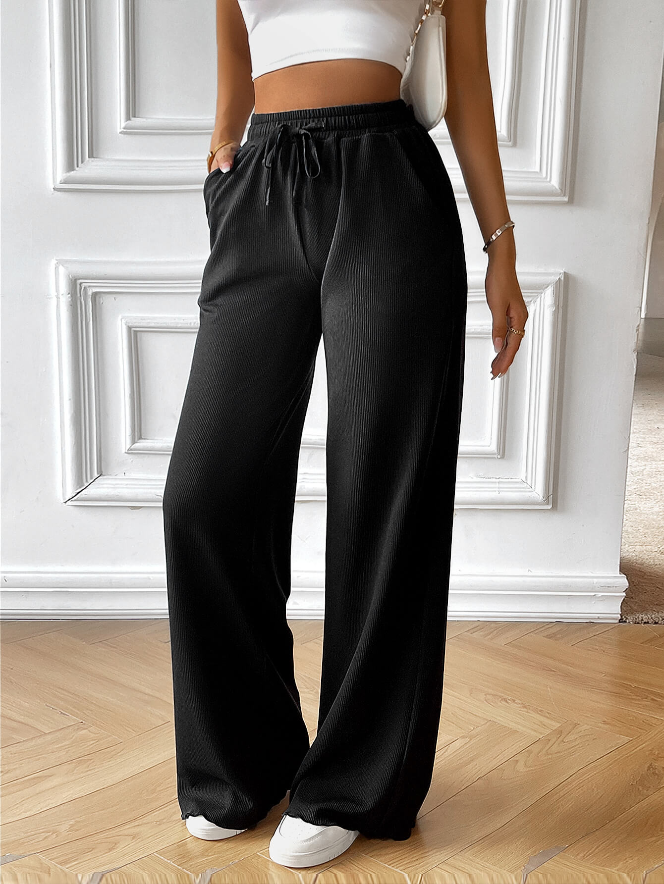 On the Coast Relaxed Pocketed Pants - Black