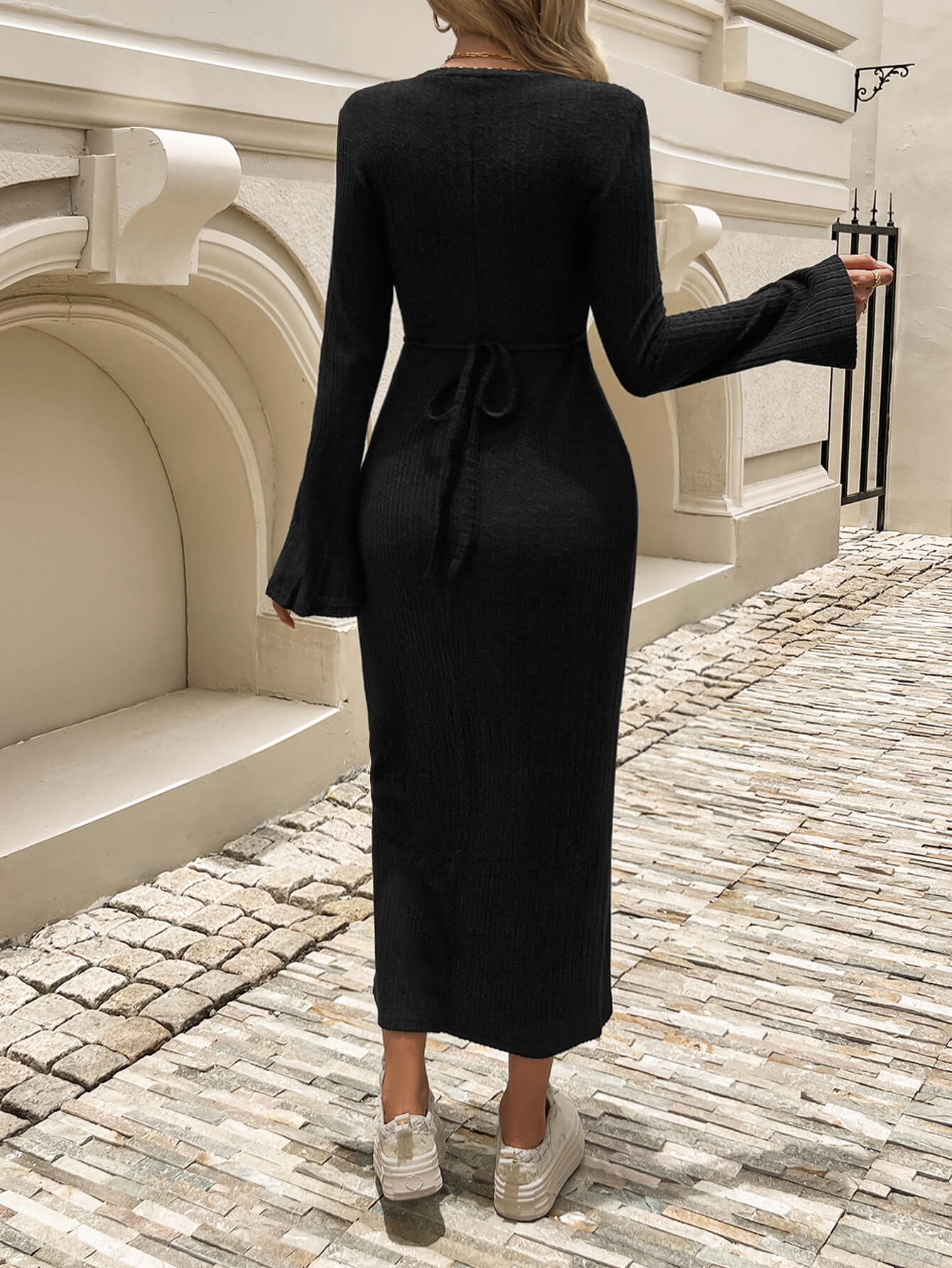 Kaylen Long Sleeve Ribbed Knit Maxi Dress - Black