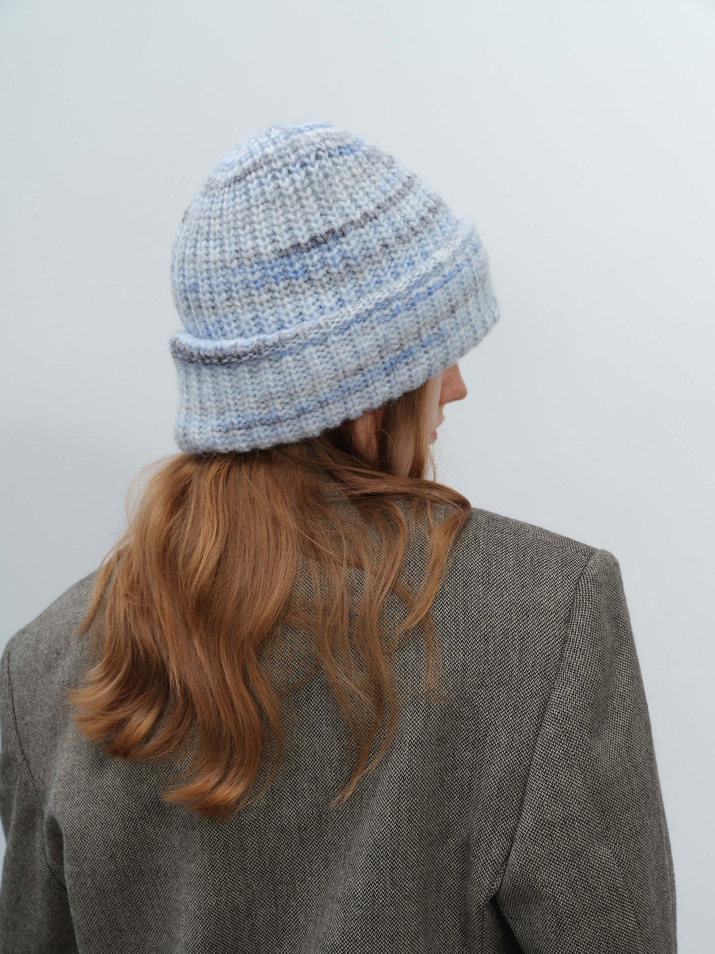 Wool Blend Gradient Knit Beanie - Blue