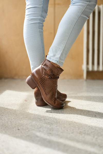 Rumour Has It | Boho Breeze Leather Ankle Boot - brown