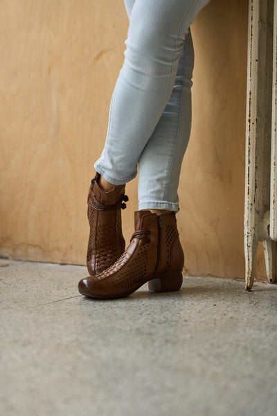 Rumour Has It | Boho Breeze Leather Ankle Boot - brown