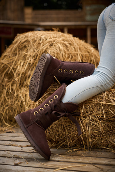 SMAIBULUN Ugg | Ribbon Lace-Up Faux Fur-lined Suede Boot - Chocolate